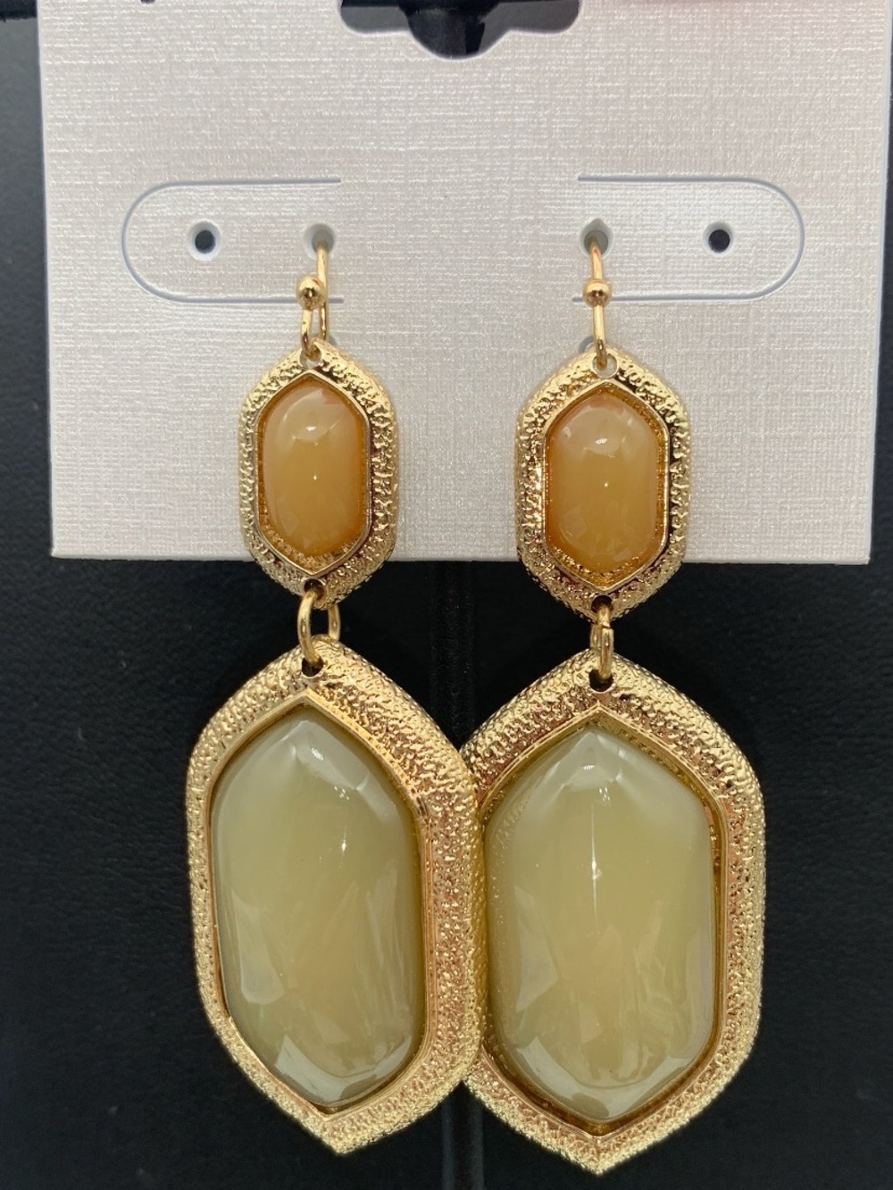 NWT FCI Gold-Tone Yellow / light green glass Stone Drop Earrings